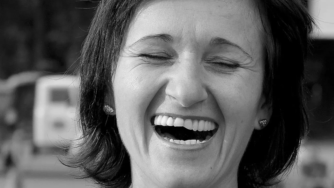 Leila Navarro - Riso